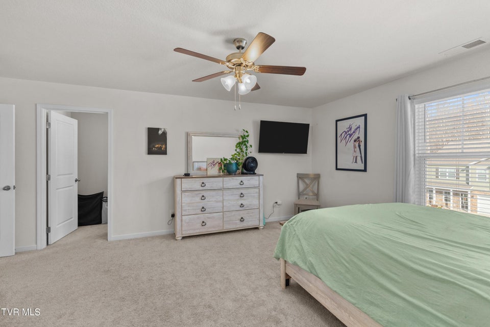 Photo #15: 573 Cliff Street