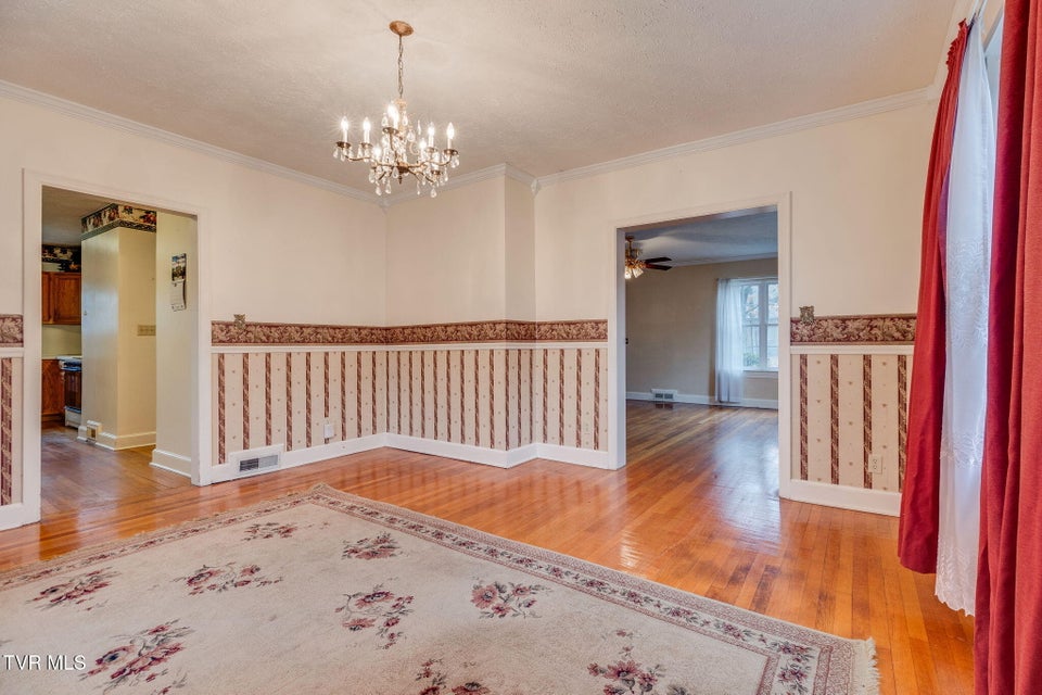 Photo #7: 805 Watauga Street