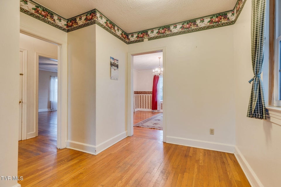 Photo #12: 805 Watauga Street