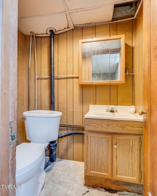 Photo #32: 805 Watauga Street