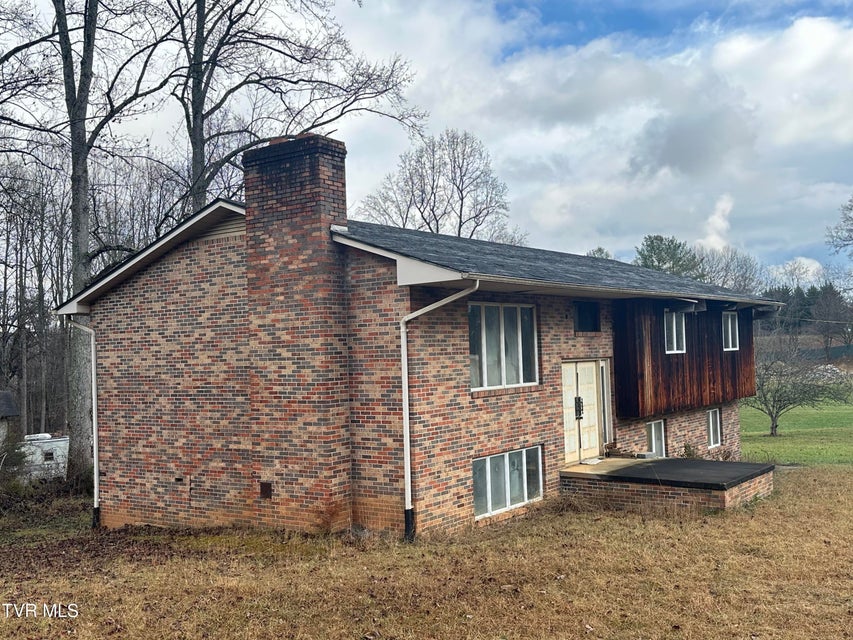 Photo #4: 502 4th Avenue