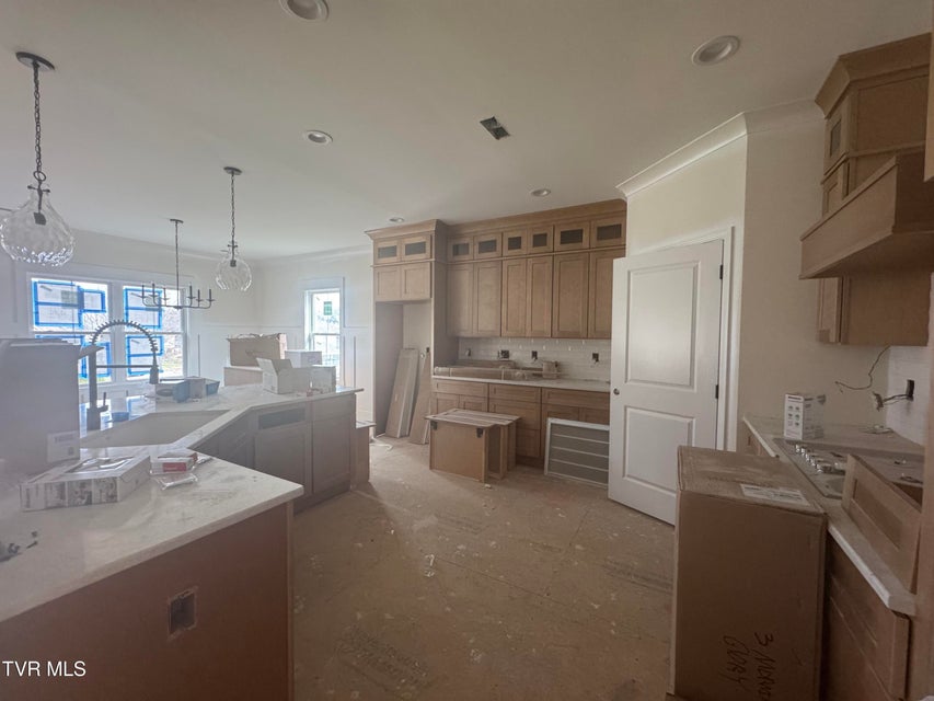 Photo #5: 3 Morning Glory Terrace