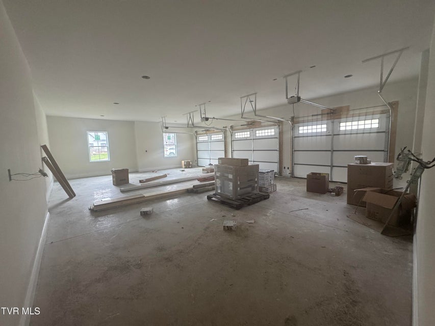 Photo #11: 3 Morning Glory Terrace