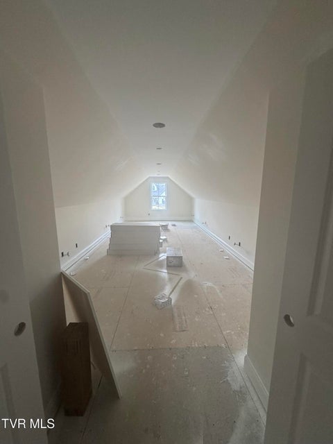 Photo #6: 3 Morning Glory Terrace