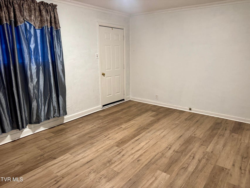 Photo #3: 353 Sewanee Avenue