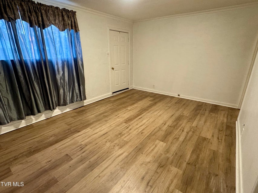 Photo #9: 353 Sewanee Avenue