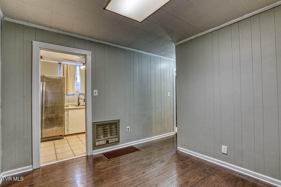 Photo #16: 1116 5th Street