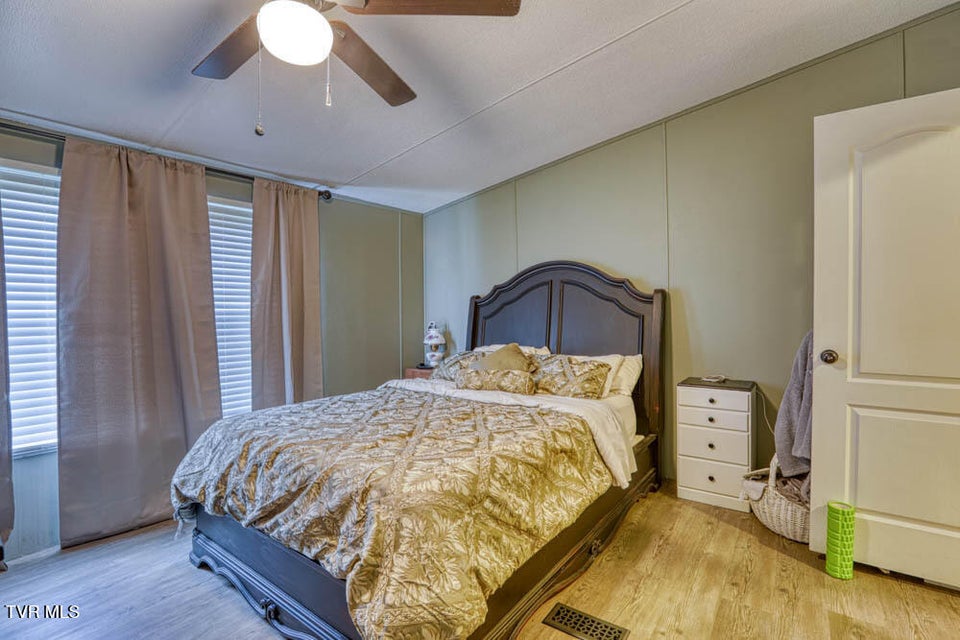 Photo #24: 276 Burem Road