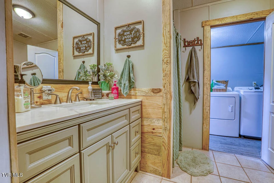 Photo #26: 276 Burem Road