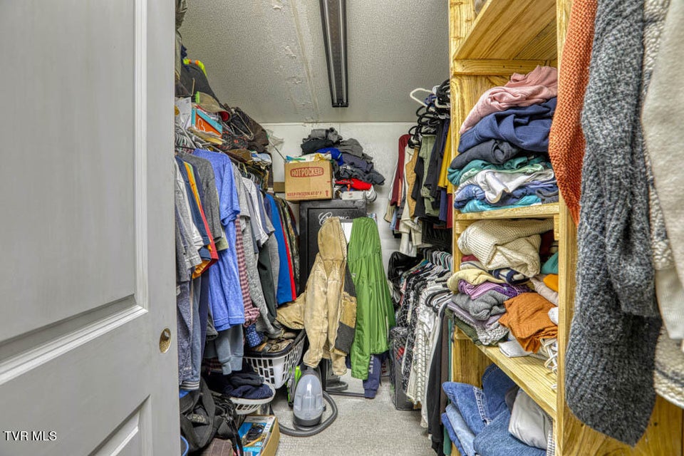 Photo #28: 276 Burem Road