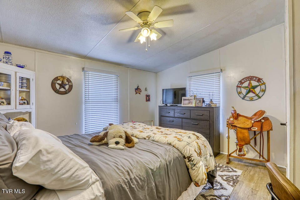 Photo #30: 276 Burem Road