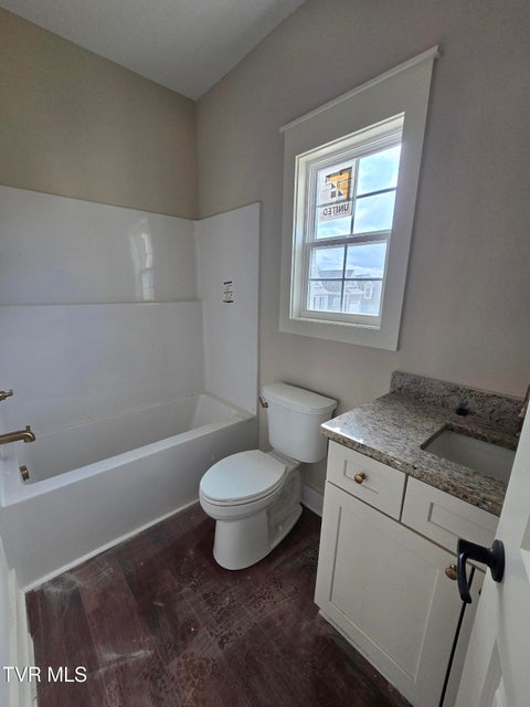 Photo #12: 1616 Maple Ridge Court