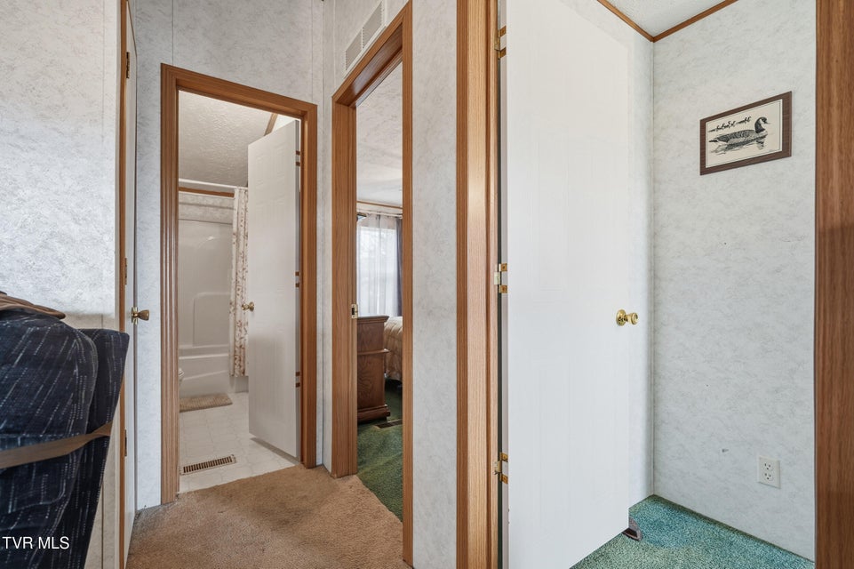 Photo #15: 490 Courthouse Drive