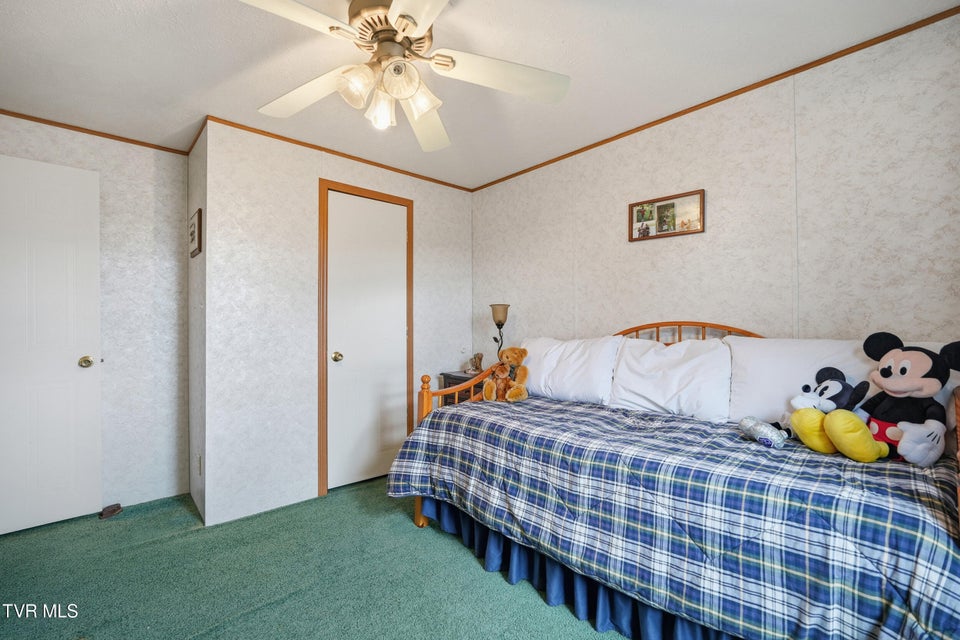 Photo #16: 490 Courthouse Drive