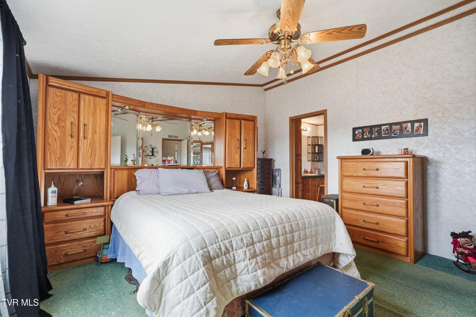 Photo #21: 490 Courthouse Drive