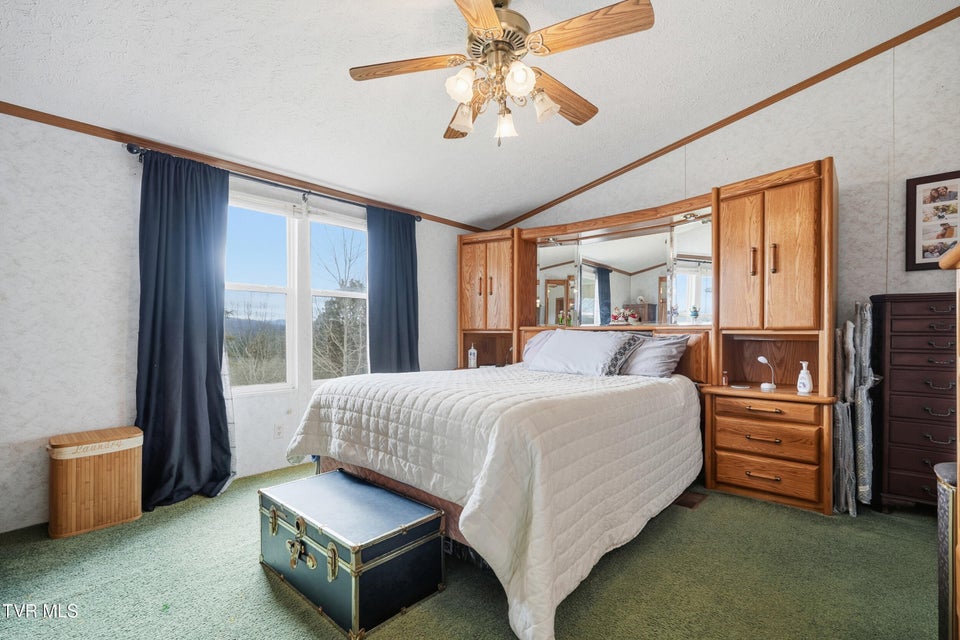 Photo #23: 490 Courthouse Drive