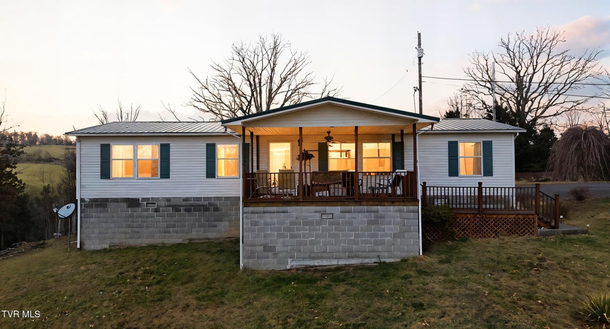 Photo #49: 490 Courthouse Drive