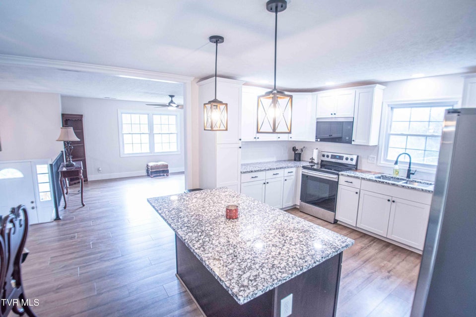 Photo #11: 259 Adams Street