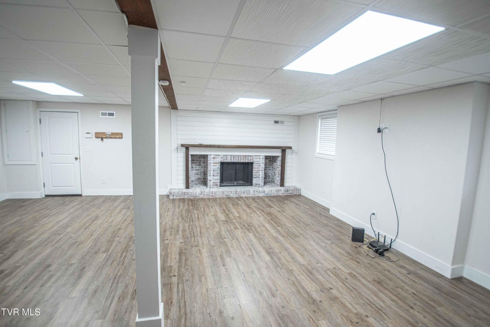 Photo #32: 259 Adams Street