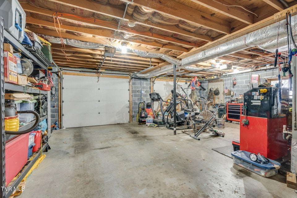 Photo #36: 1934 Old Walnut Lane