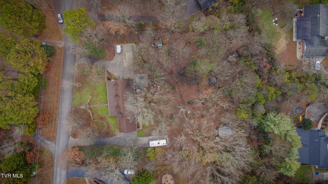 Photo #51: 1934 Old Walnut Lane