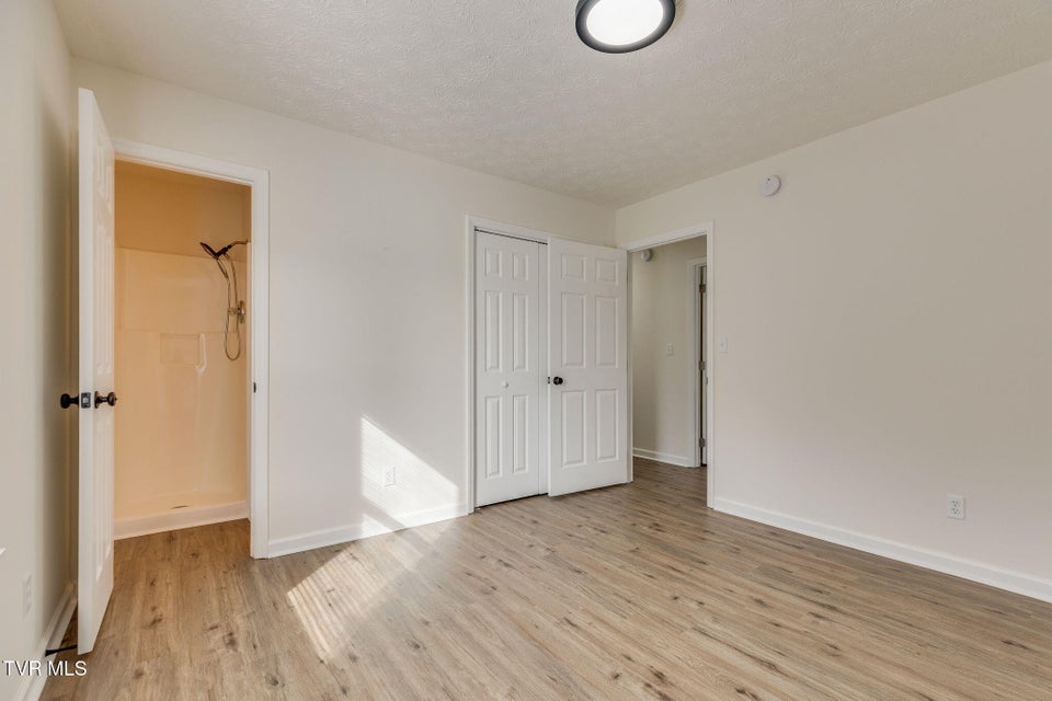 Photo #13: 323 Mountain Ash Drive