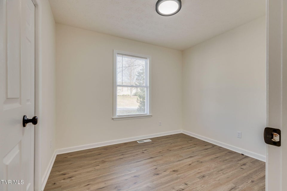 Photo #19: 323 Mountain Ash Drive