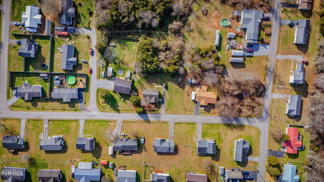 Photo #30: 323 Mountain Ash Drive