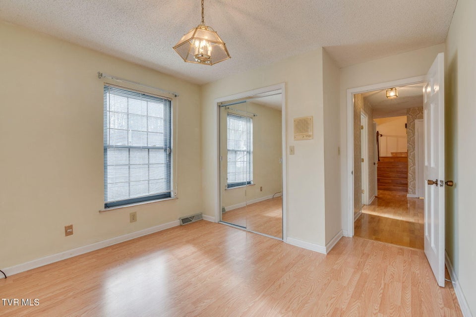 Photo #21: 557 Valley Avenue