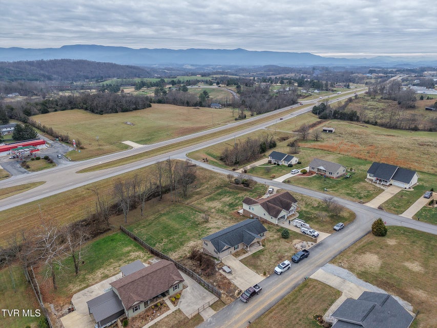 Photo #26: 44 Primrose Court