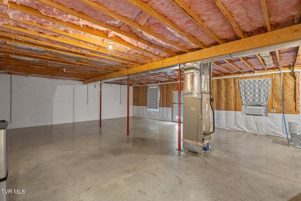 Photo #15: 44 Primrose Court