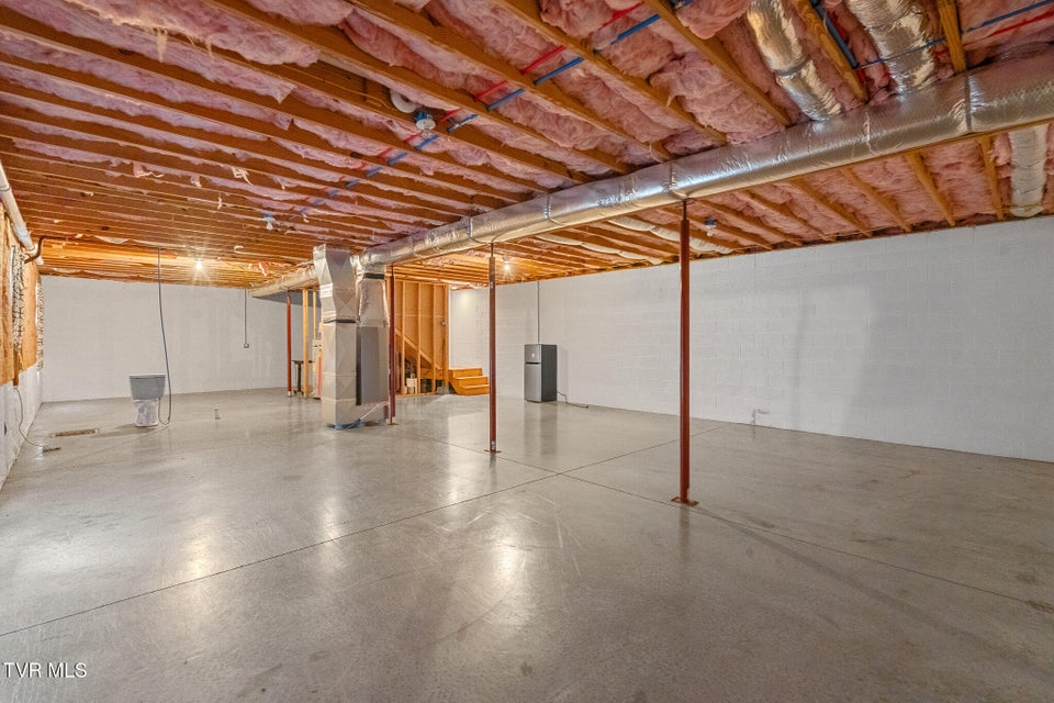 Photo #16: 44 Primrose Court