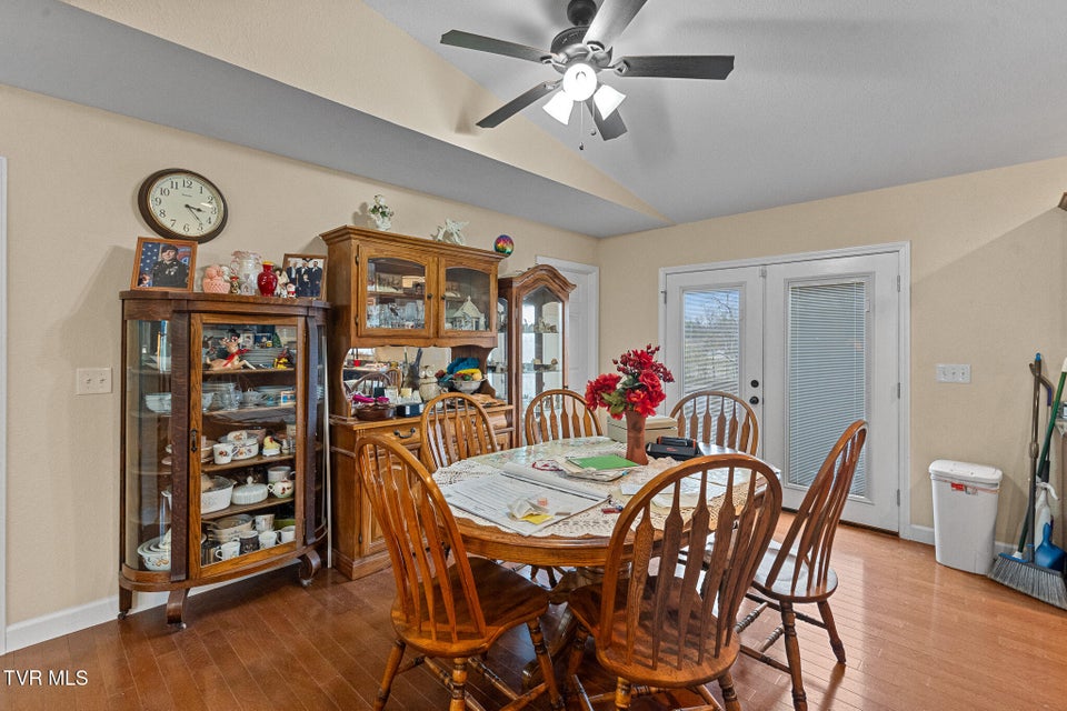 Photo #7: 44 Primrose Court