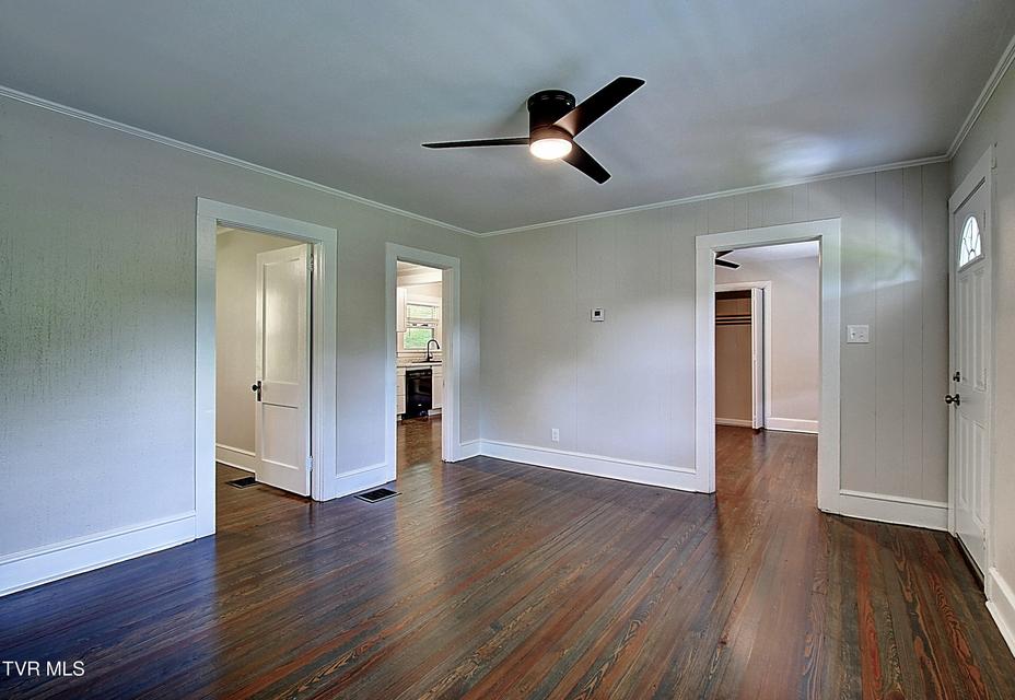 Photo #11: 582 Coal Chute Road