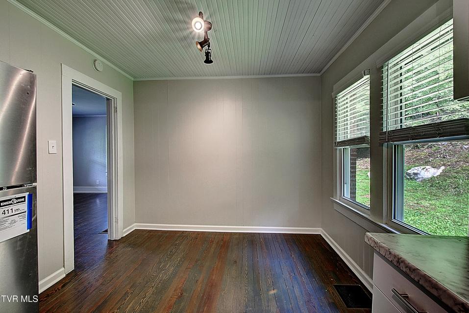 Photo #19: 582 Coal Chute Road