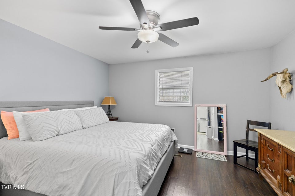 Photo #9: 211 Shady Lane Avenue