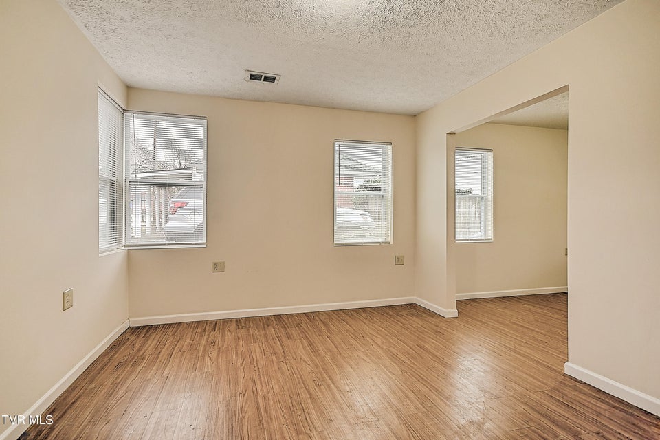 Photo #2: 508 Clinchfield Street