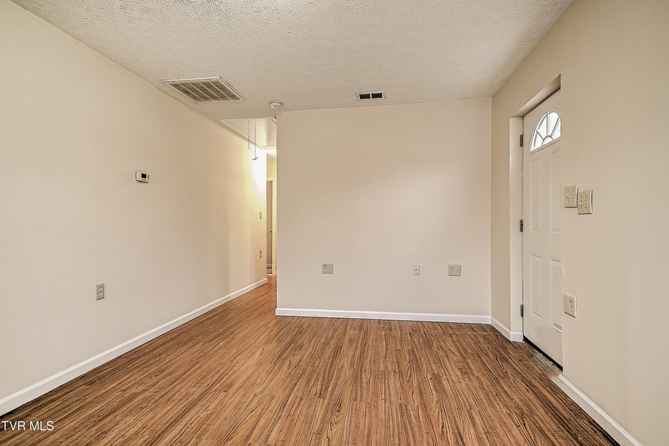 Photo #3: 508 Clinchfield Street