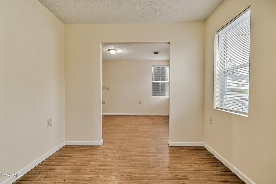 Photo #9: 508 Clinchfield Street