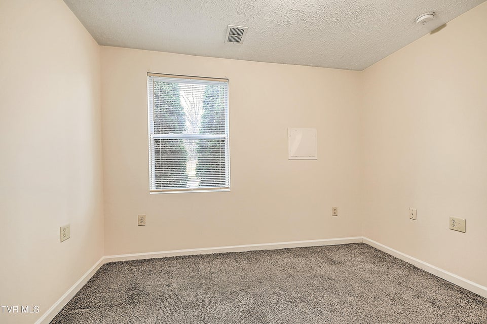 Photo #19: 508 Clinchfield Street