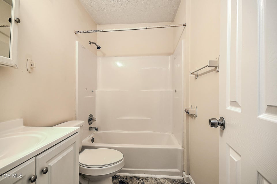 Photo #20: 508 Clinchfield Street