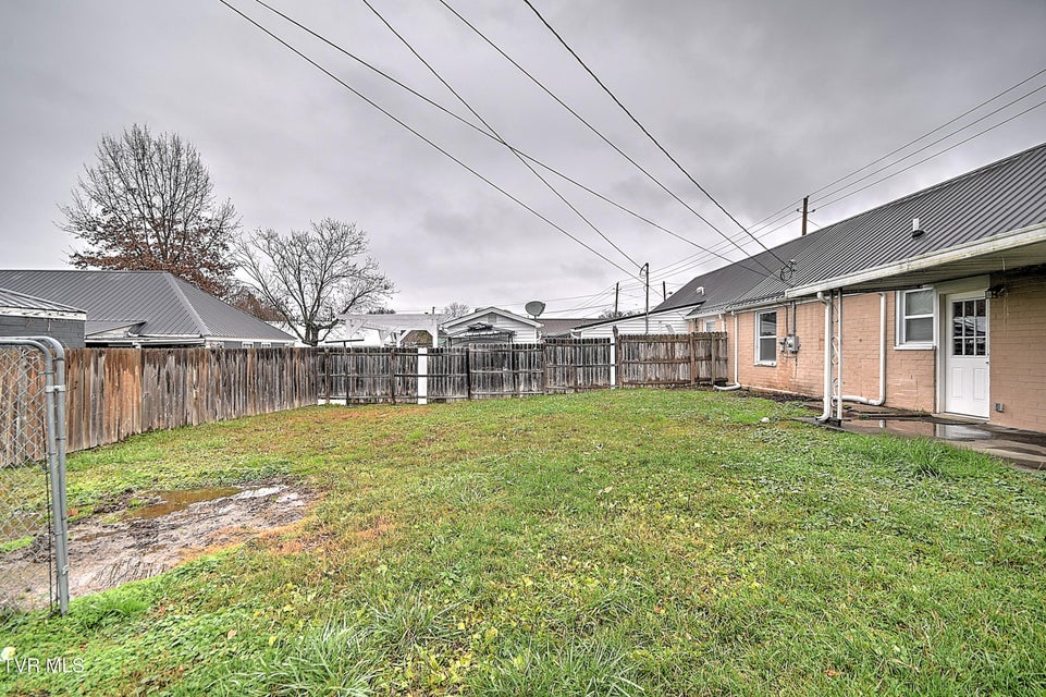 Photo #25: 508 Clinchfield Street