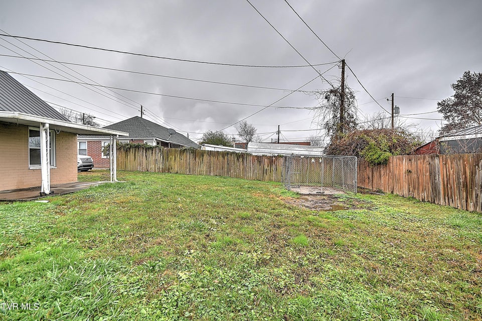 Photo #29: 508 Clinchfield Street