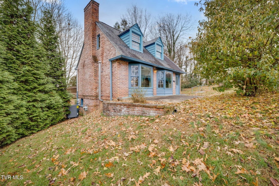 Photo #88: 322 Spruce Street