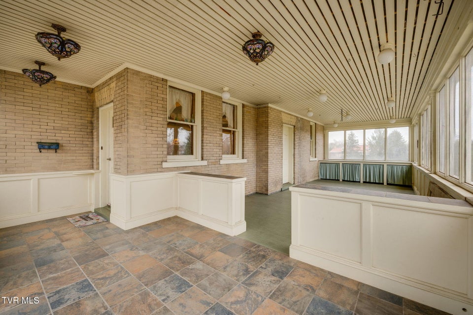 Photo #25: 322 Spruce Street