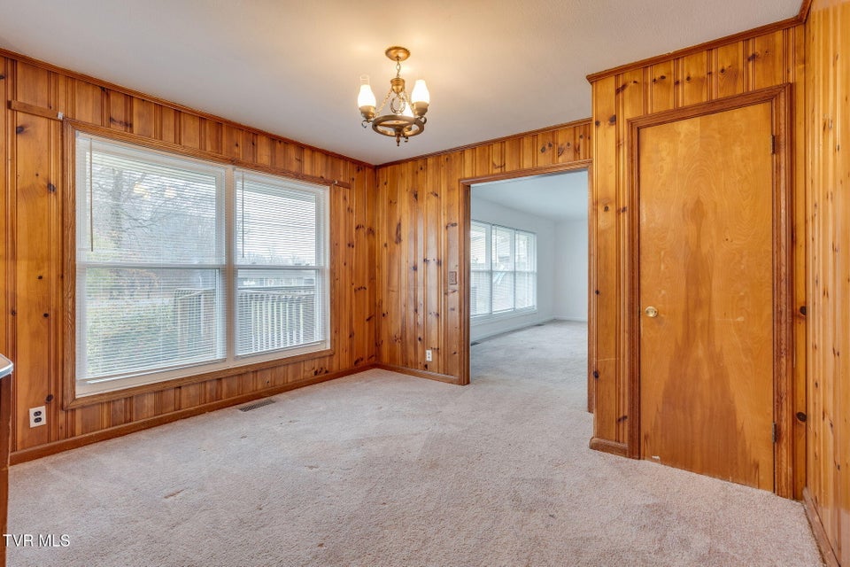 Photo #8: 121 Vines Drive