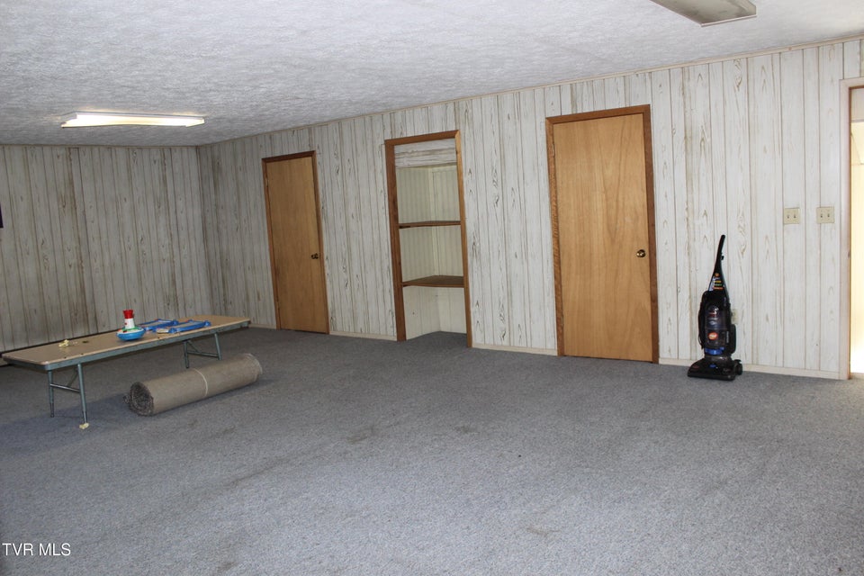 Photo #16: 339 Monarch Road