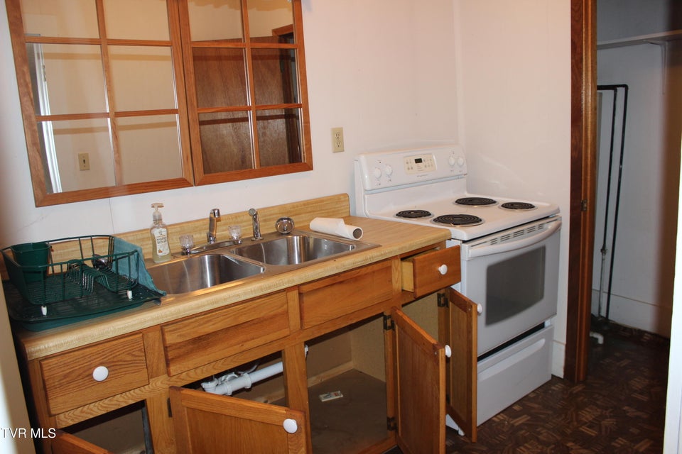 Photo #17: 339 Monarch Road