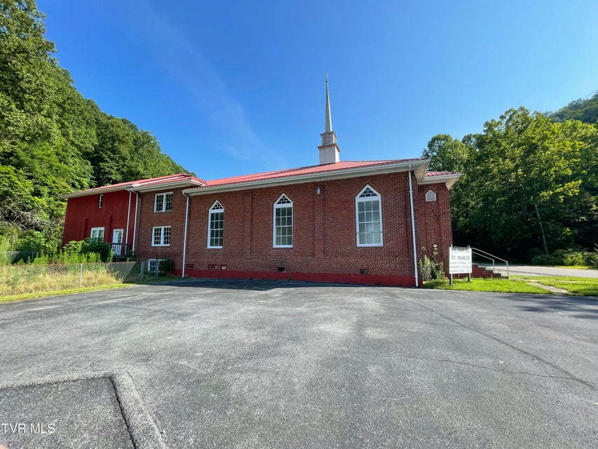 Photo #10: 339 Monarch Road