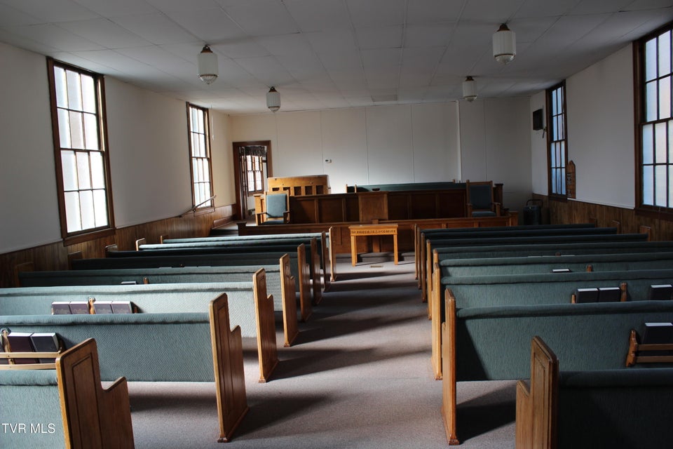 Photo #27: 339 Monarch Road